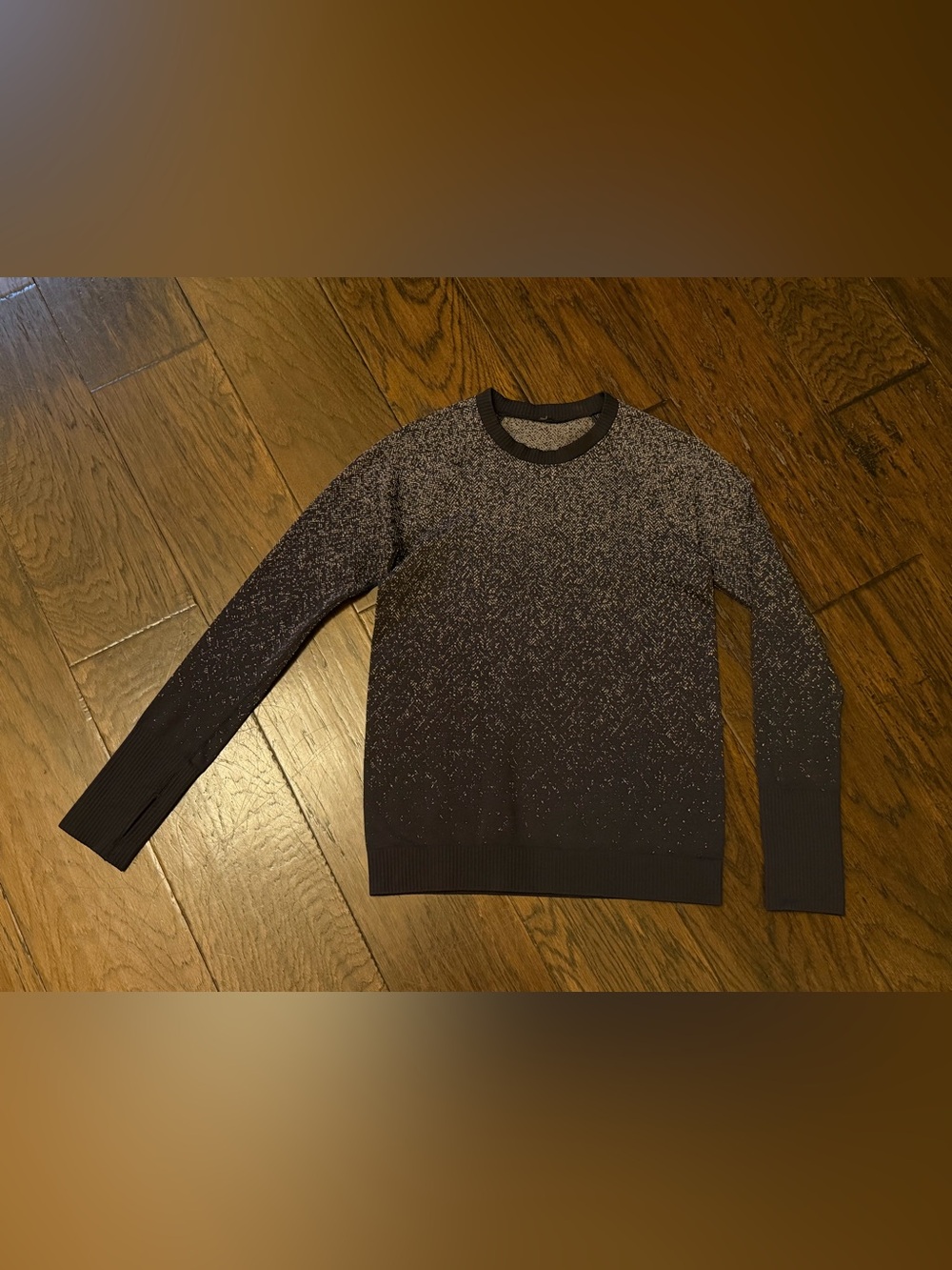 Lululemon Athletica Seamless Ombre Pullover Top Women Size 6 Black EUC